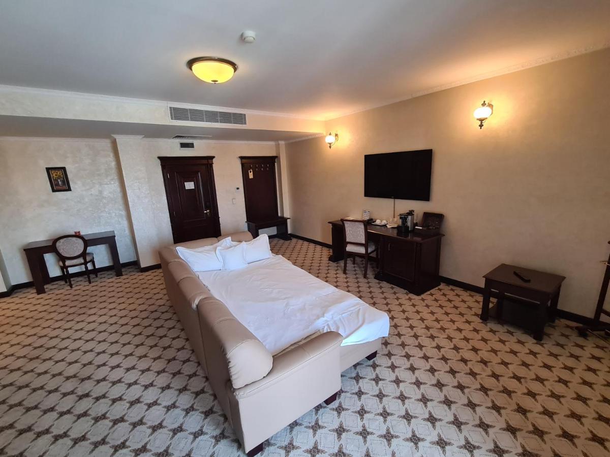 Hotel Golden House Craiova Luaran gambar