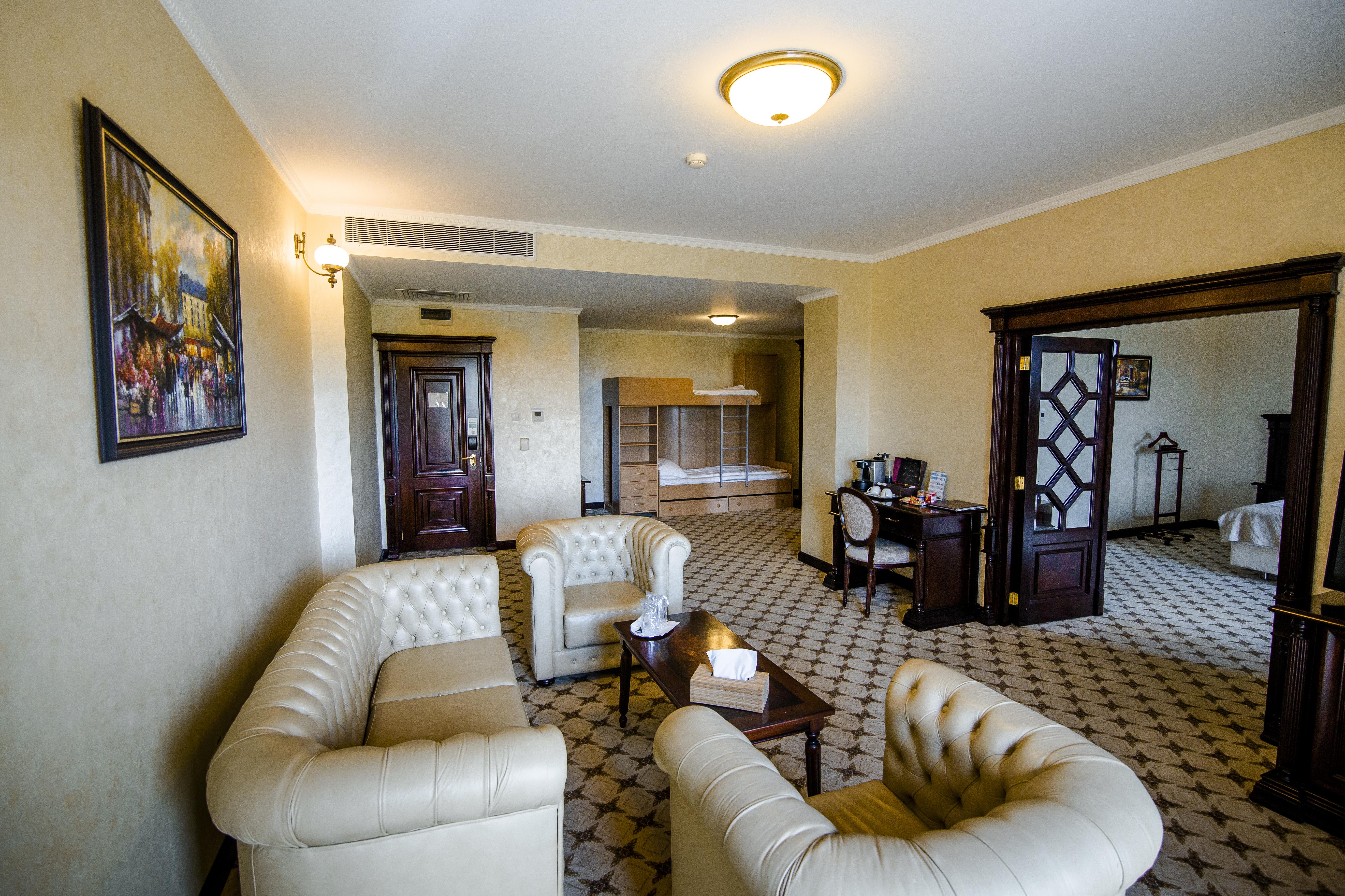 Hotel Golden House Craiova Luaran gambar