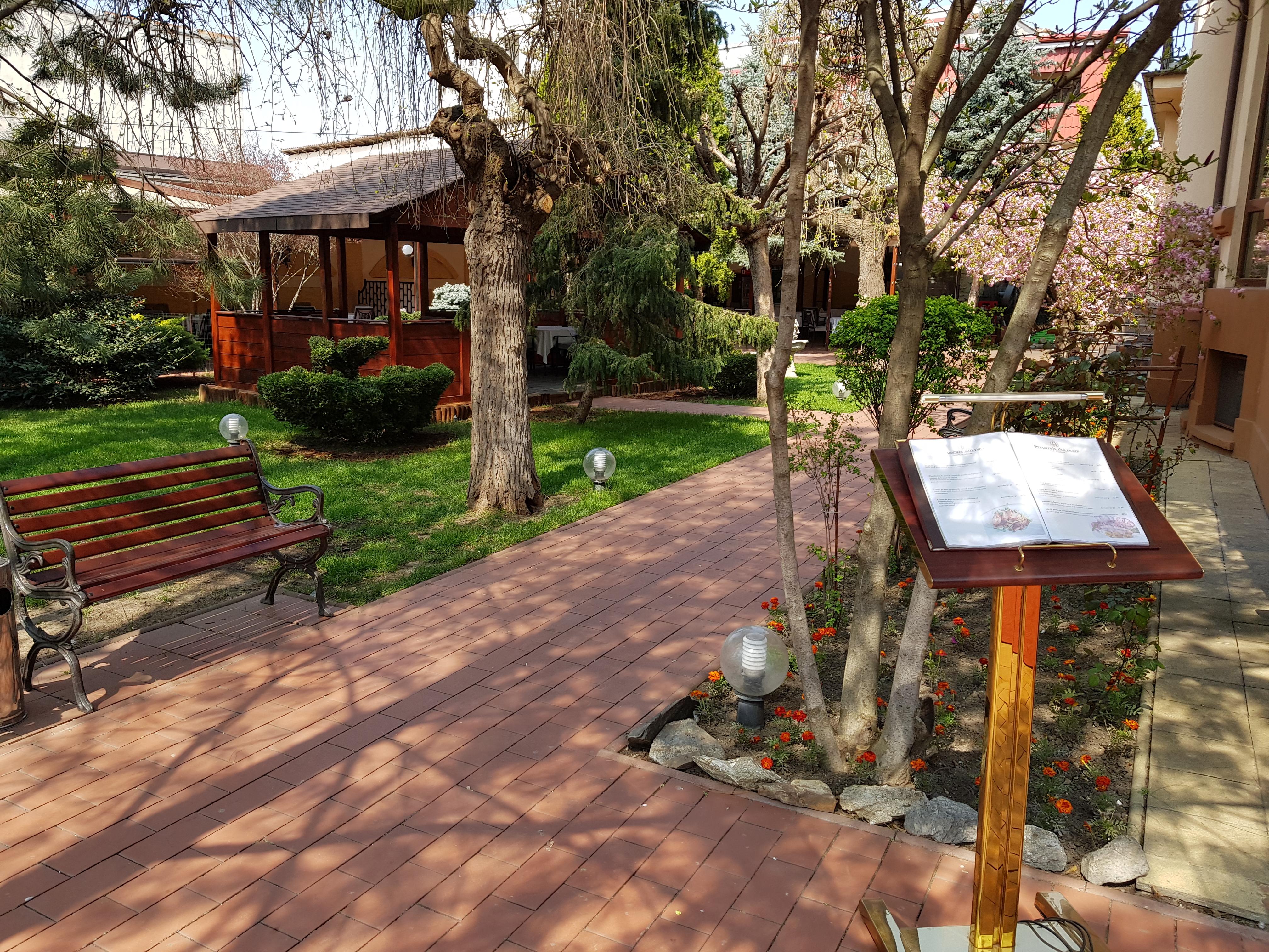 Hotel Golden House Craiova Luaran gambar